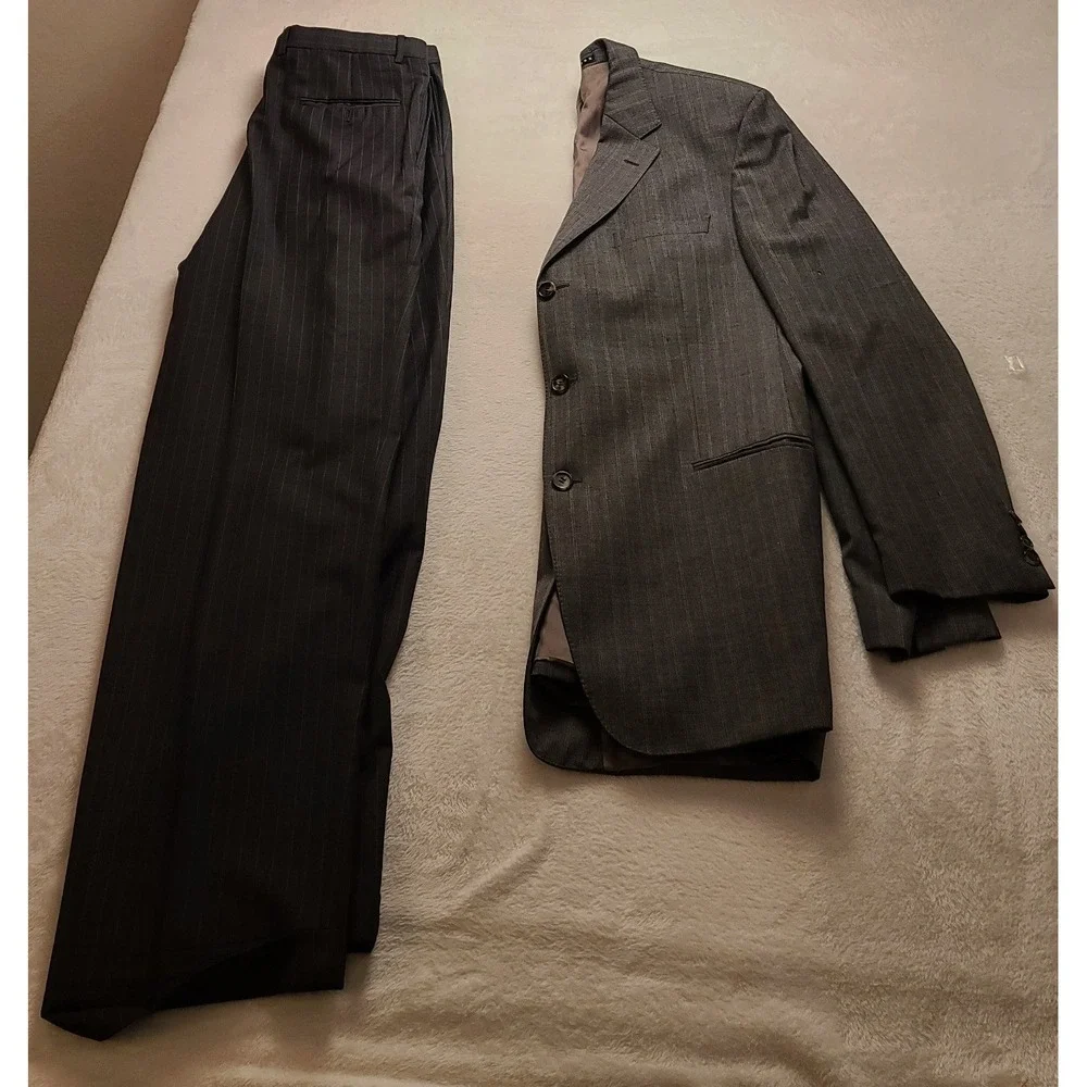 Mens‎ Charcoal Grey Pinstripe 2 Piece Suit Blazer and Pleated Trousers Set